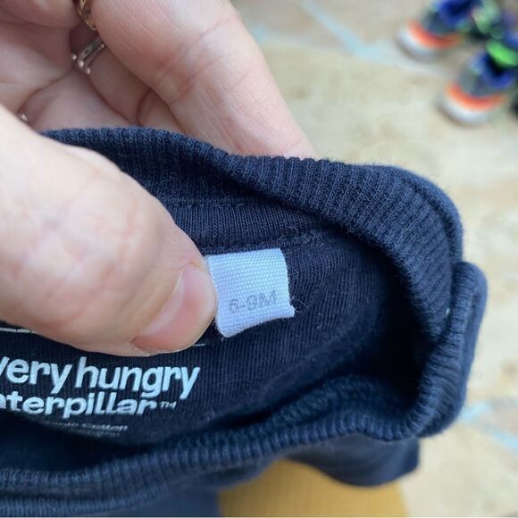 Mori The Very Hungry Caterpillar Organic Cotton Sweatshirt size 6-9 months - Picture 8 of 9